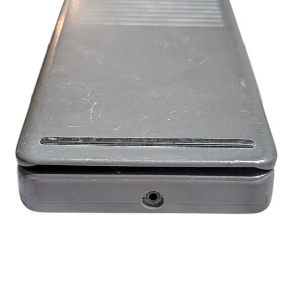 Texas Instruments TI-82 Graphing Calculator Tested & Works w/New Backup Battery - Picture 8 of 8